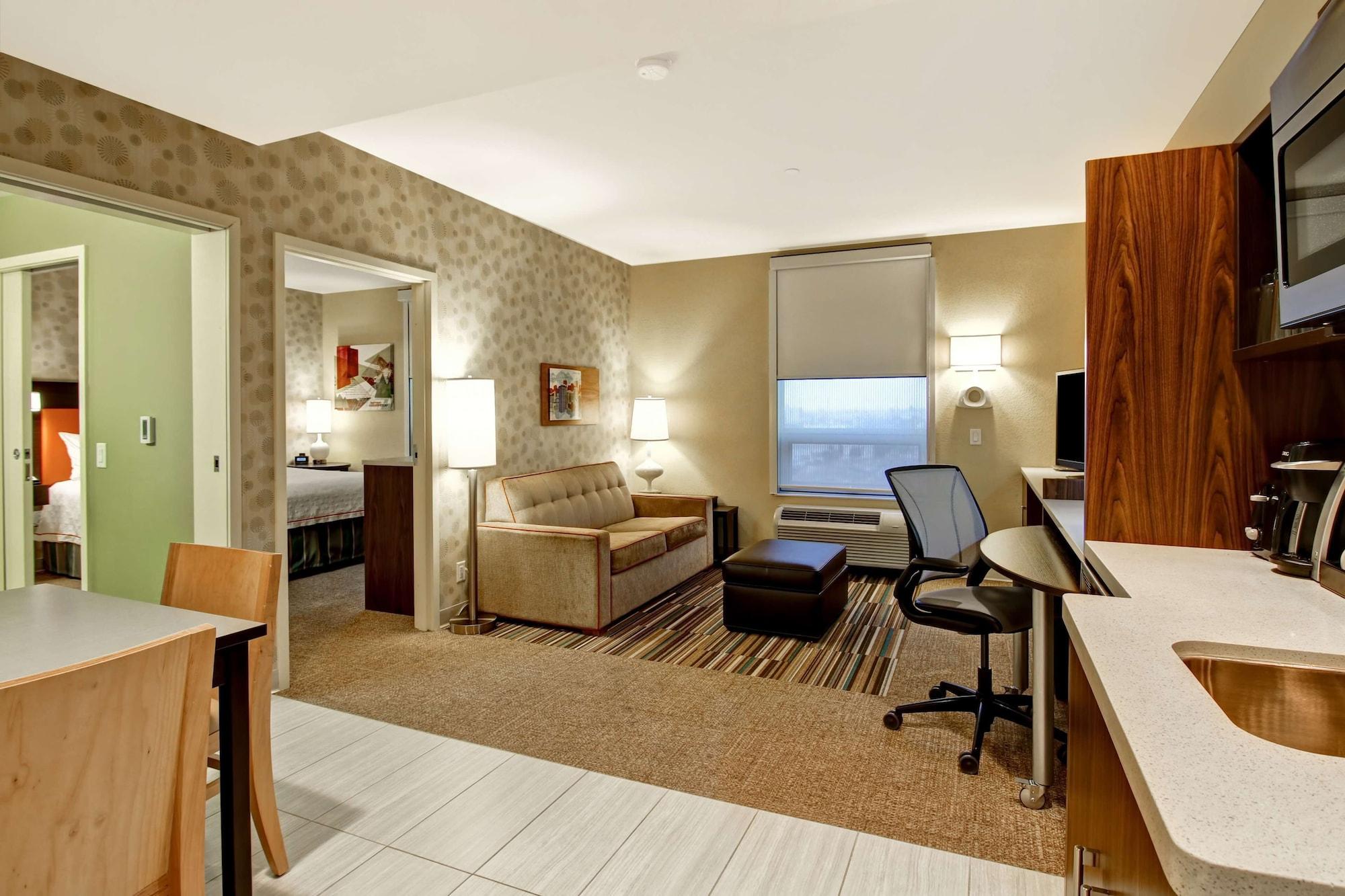 Home2 Suites By Hilton West Edmonton Bagian luar foto