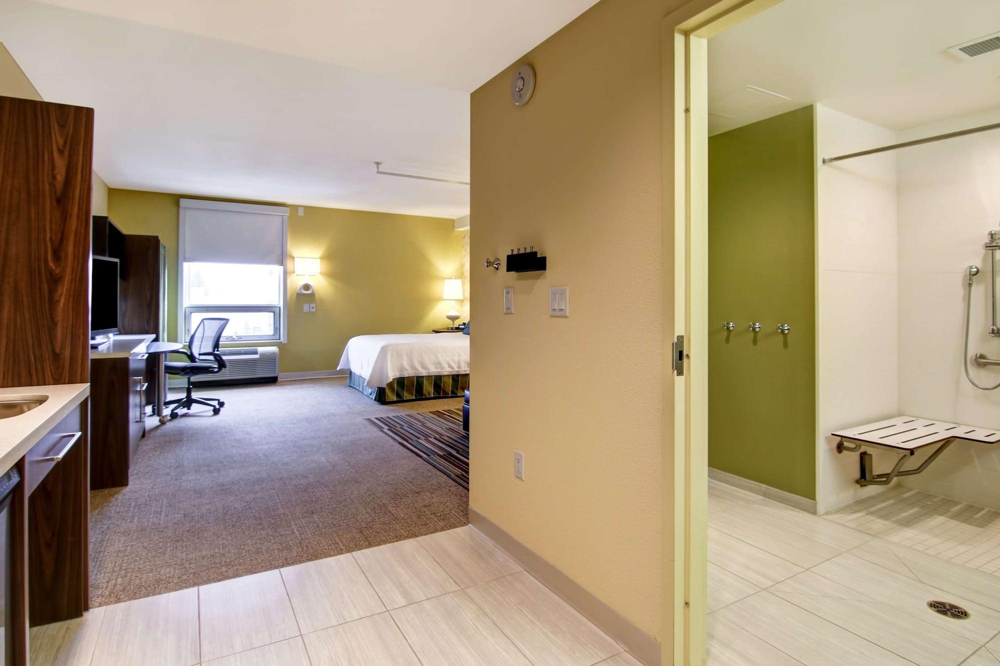 Home2 Suites By Hilton West Edmonton Bagian luar foto