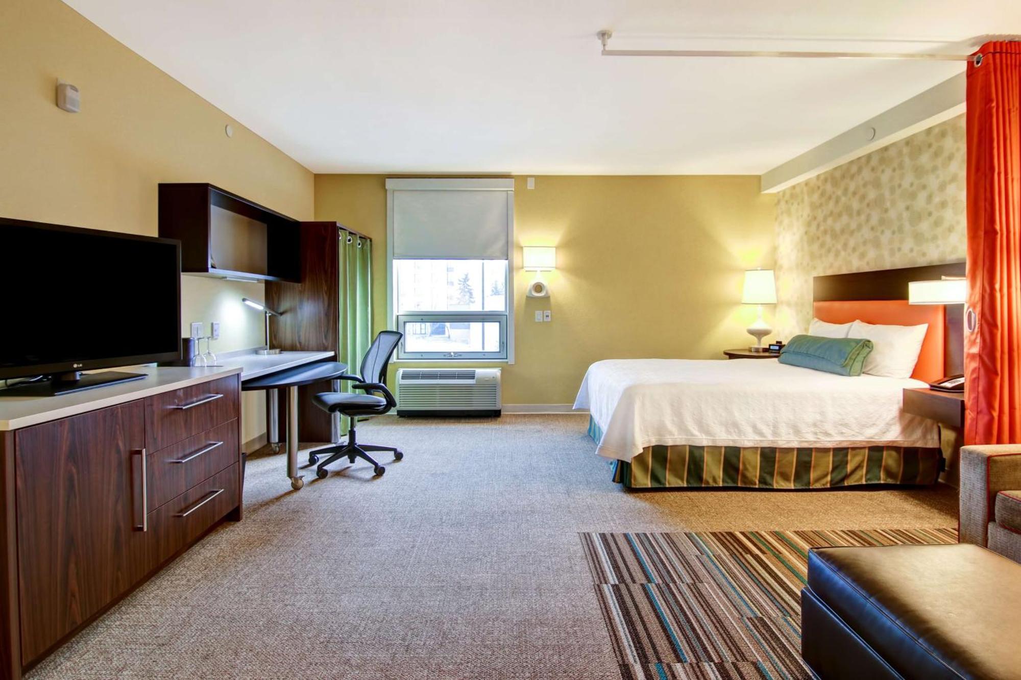 Home2 Suites By Hilton West Edmonton Bagian luar foto