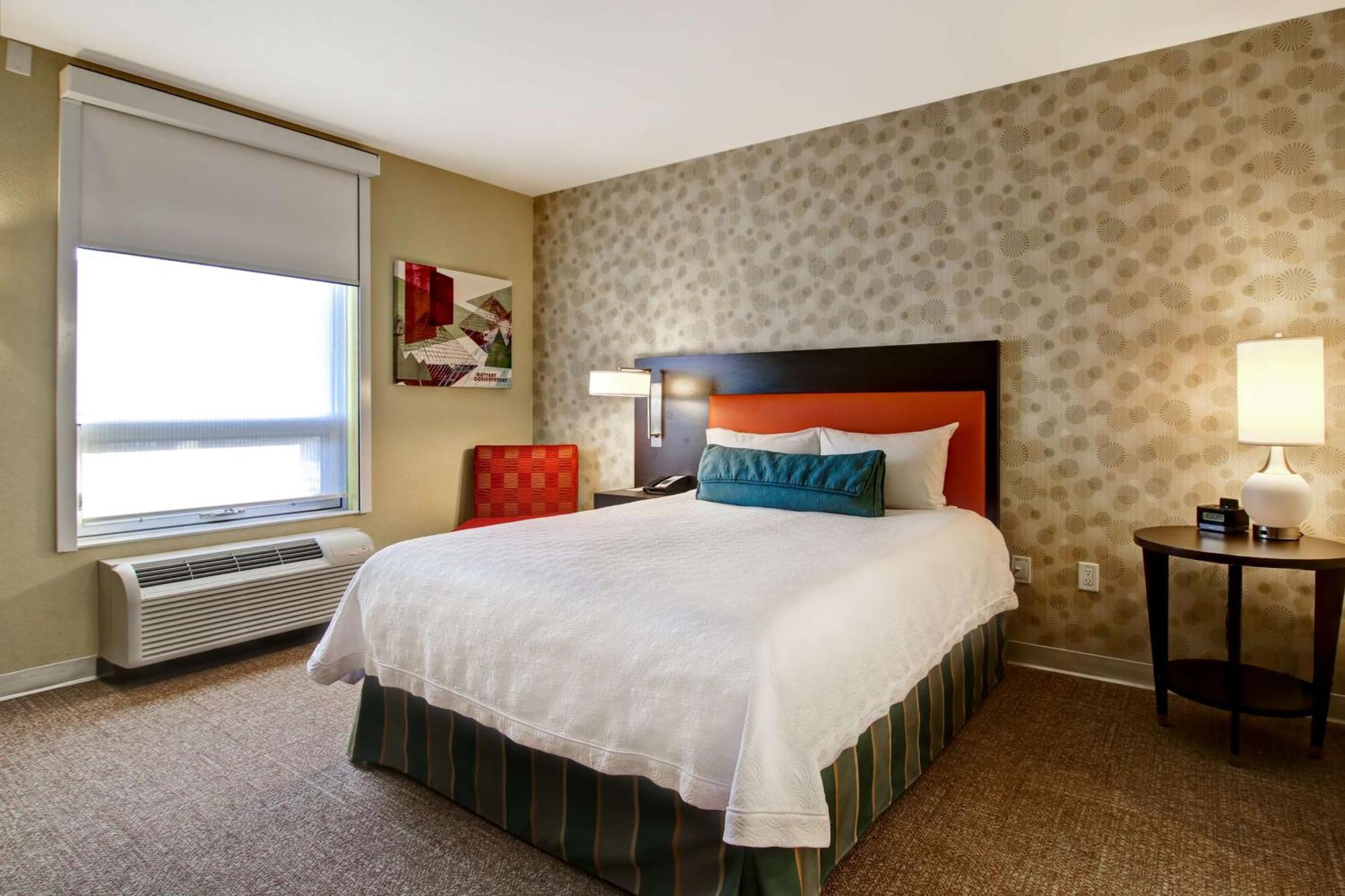 Home2 Suites By Hilton West Edmonton Bagian luar foto