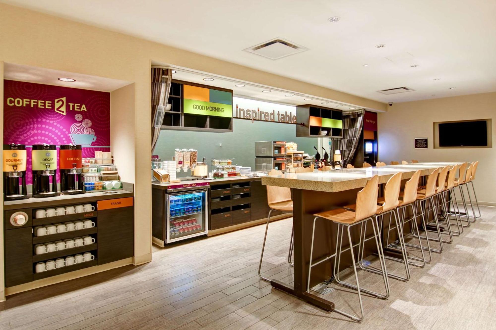Home2 Suites By Hilton West Edmonton Bagian luar foto