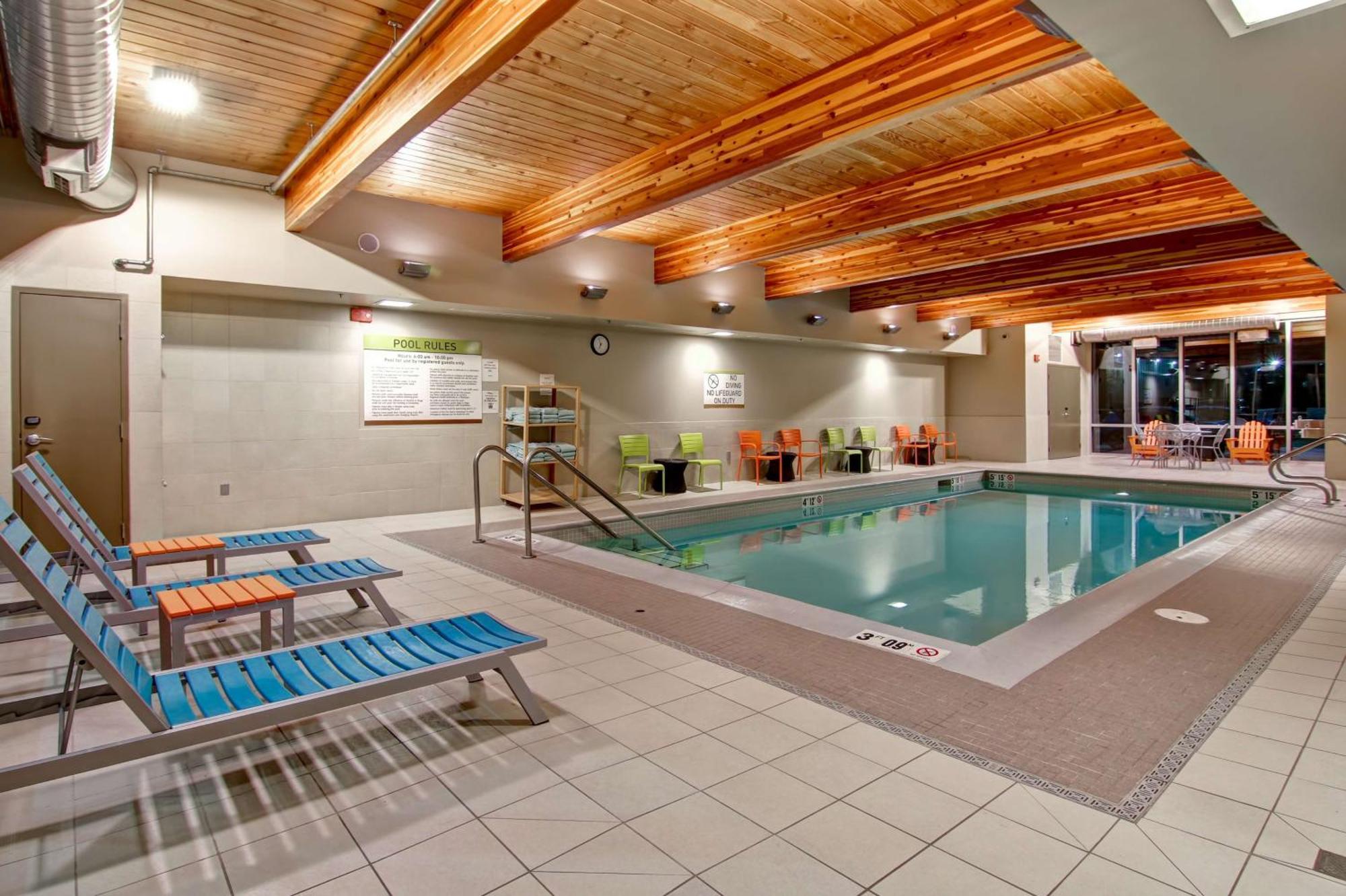 Home2 Suites By Hilton West Edmonton Bagian luar foto
