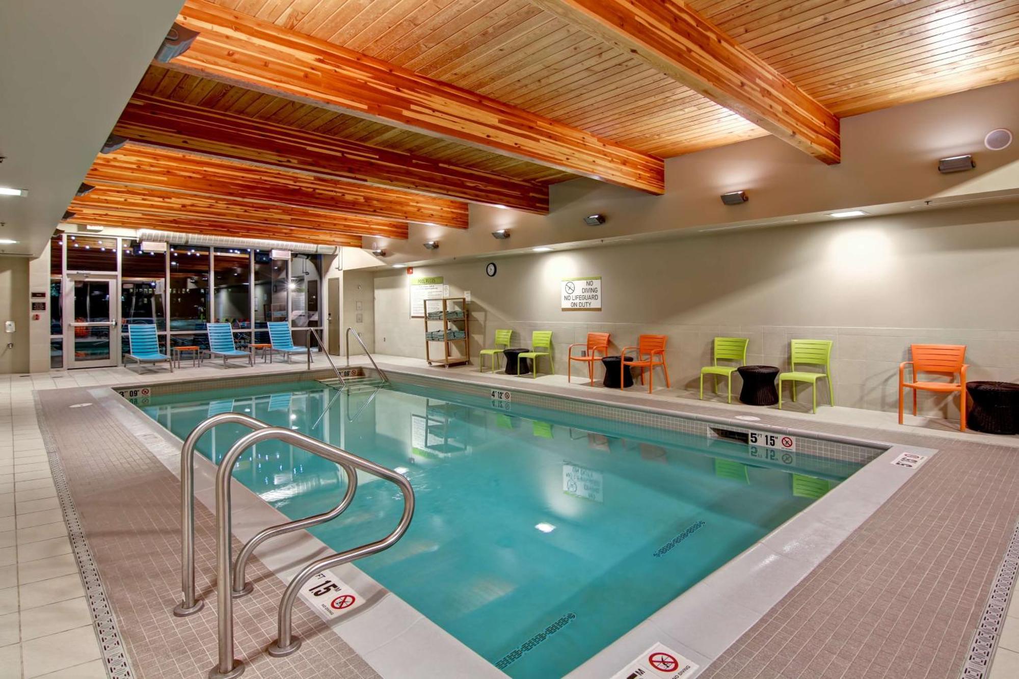 Home2 Suites By Hilton West Edmonton Bagian luar foto